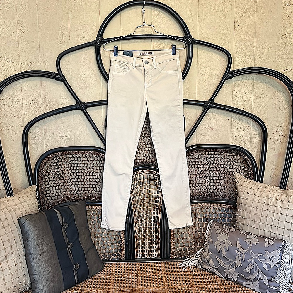 J Brand Capri Midrise